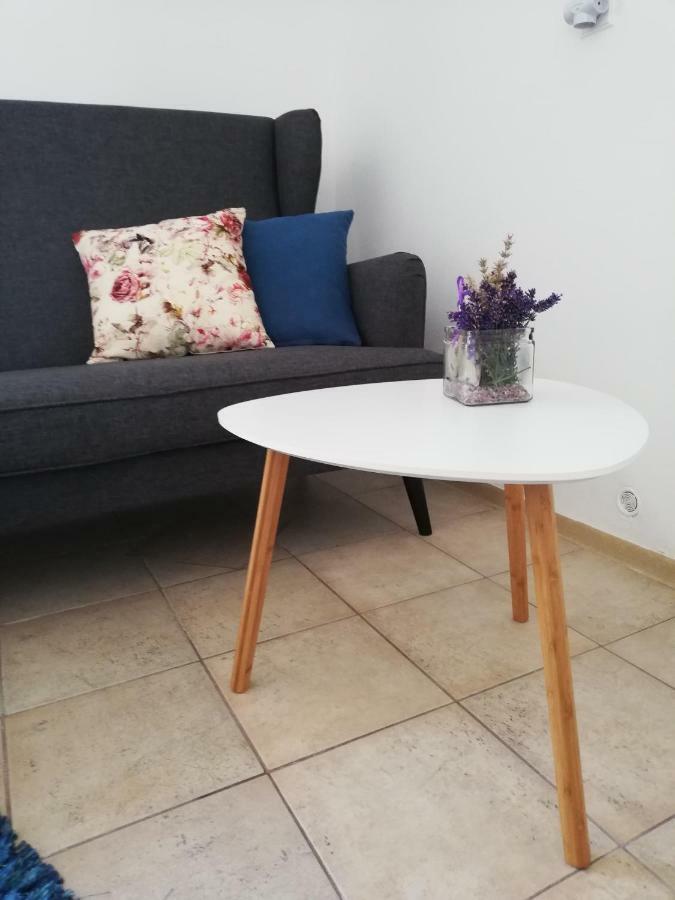 Apartman Julrich Vrbov Εξωτερικό φωτογραφία